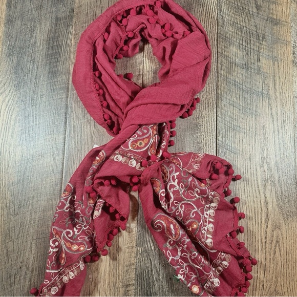 SPRING BOHO Scarf Womens 28” X 70” Red Floral Embroidered Tassled Pom Pom Wrap - Picture 5 of 5